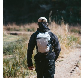 Рюкзак Naturehike CNK2300BB012 Hydrogen 15л белый с черным